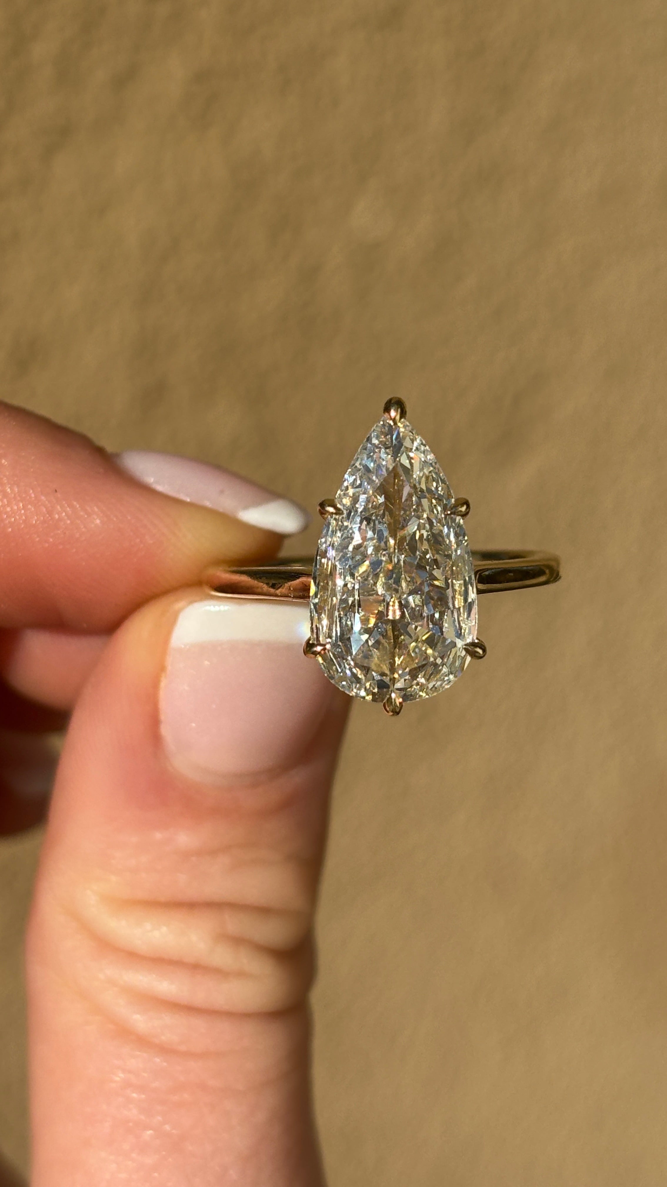 W R E N