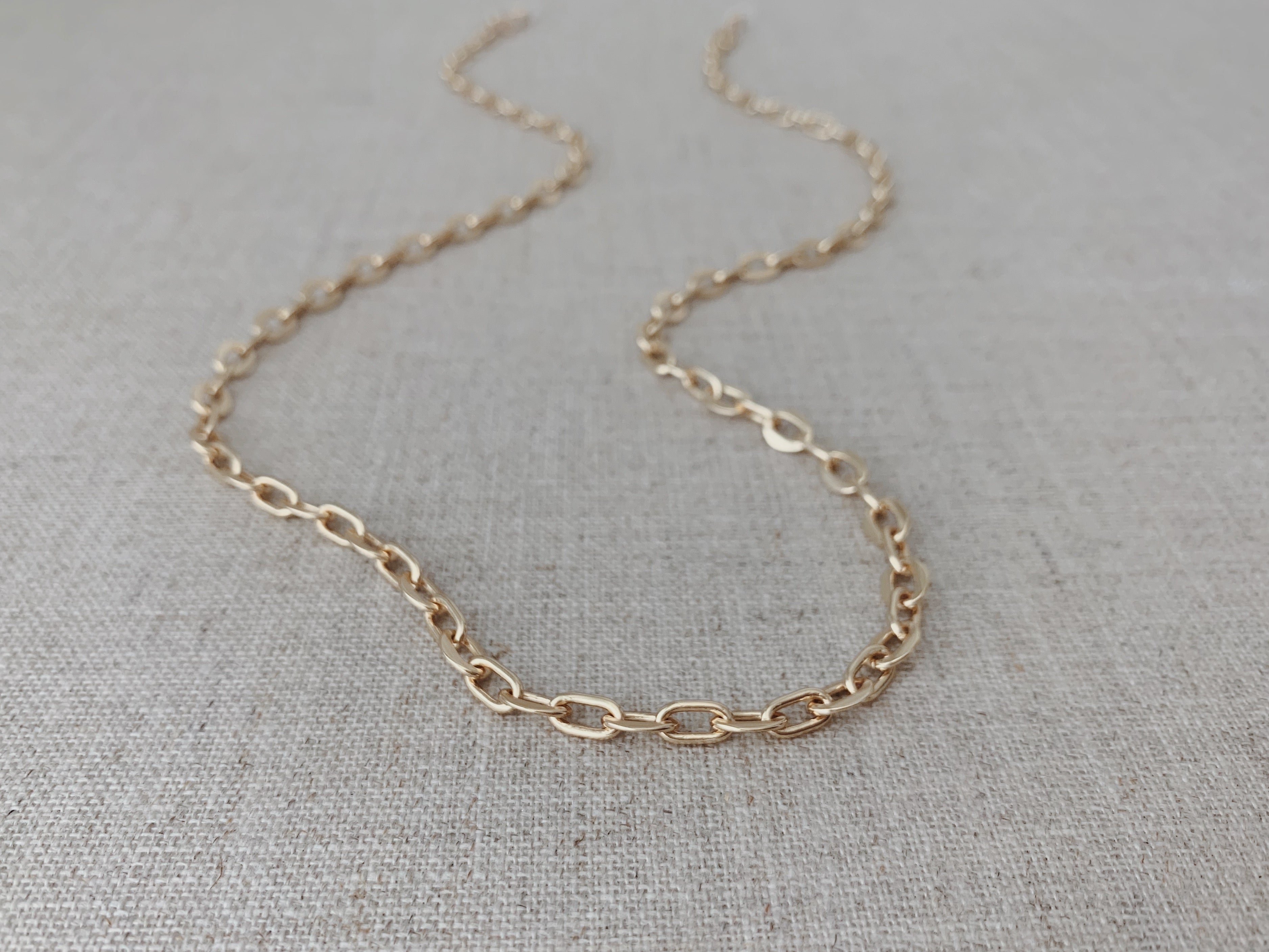 Valletta Sunglass Chain in Gold