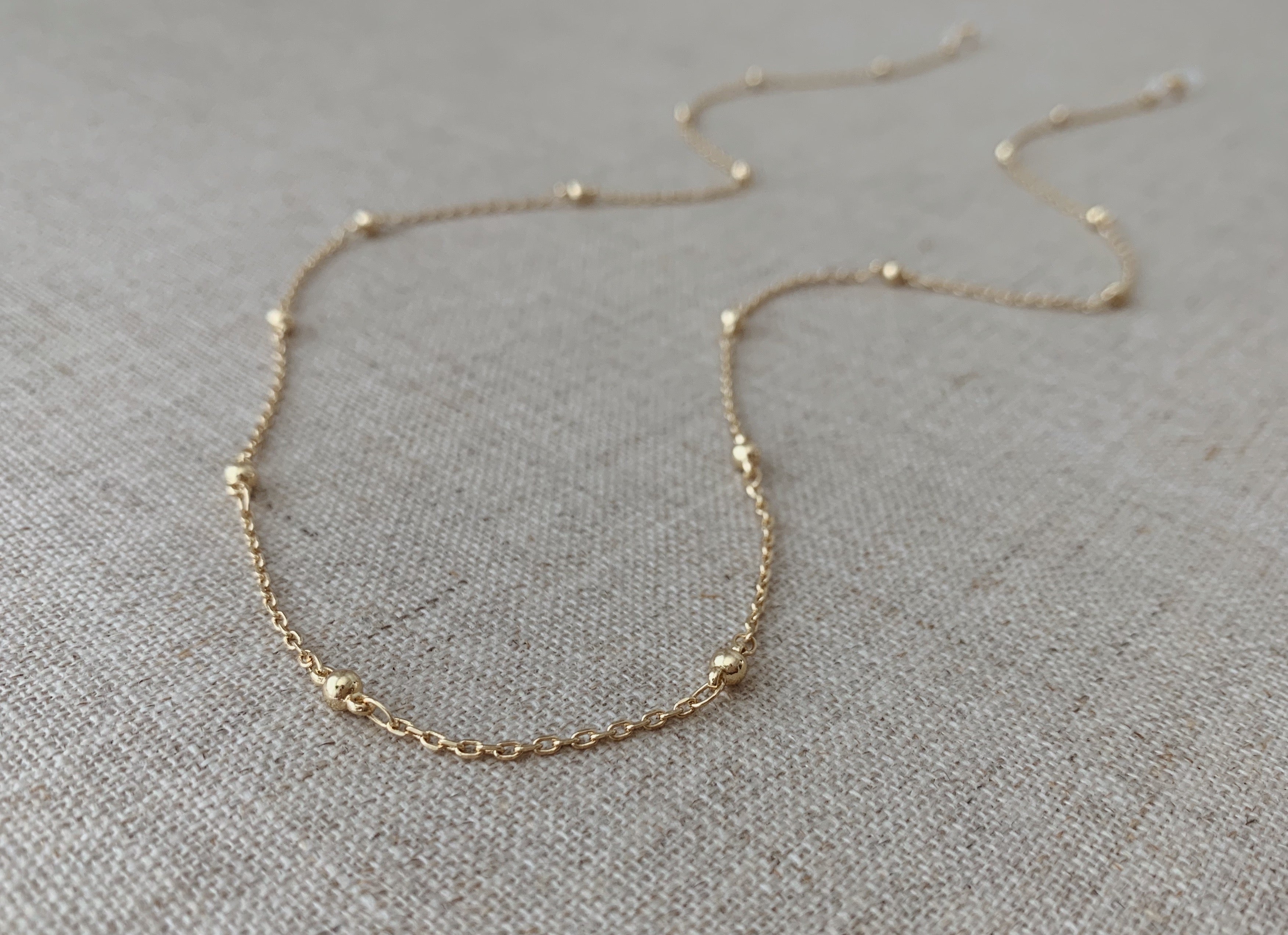 London Sunglass Chain in Gold